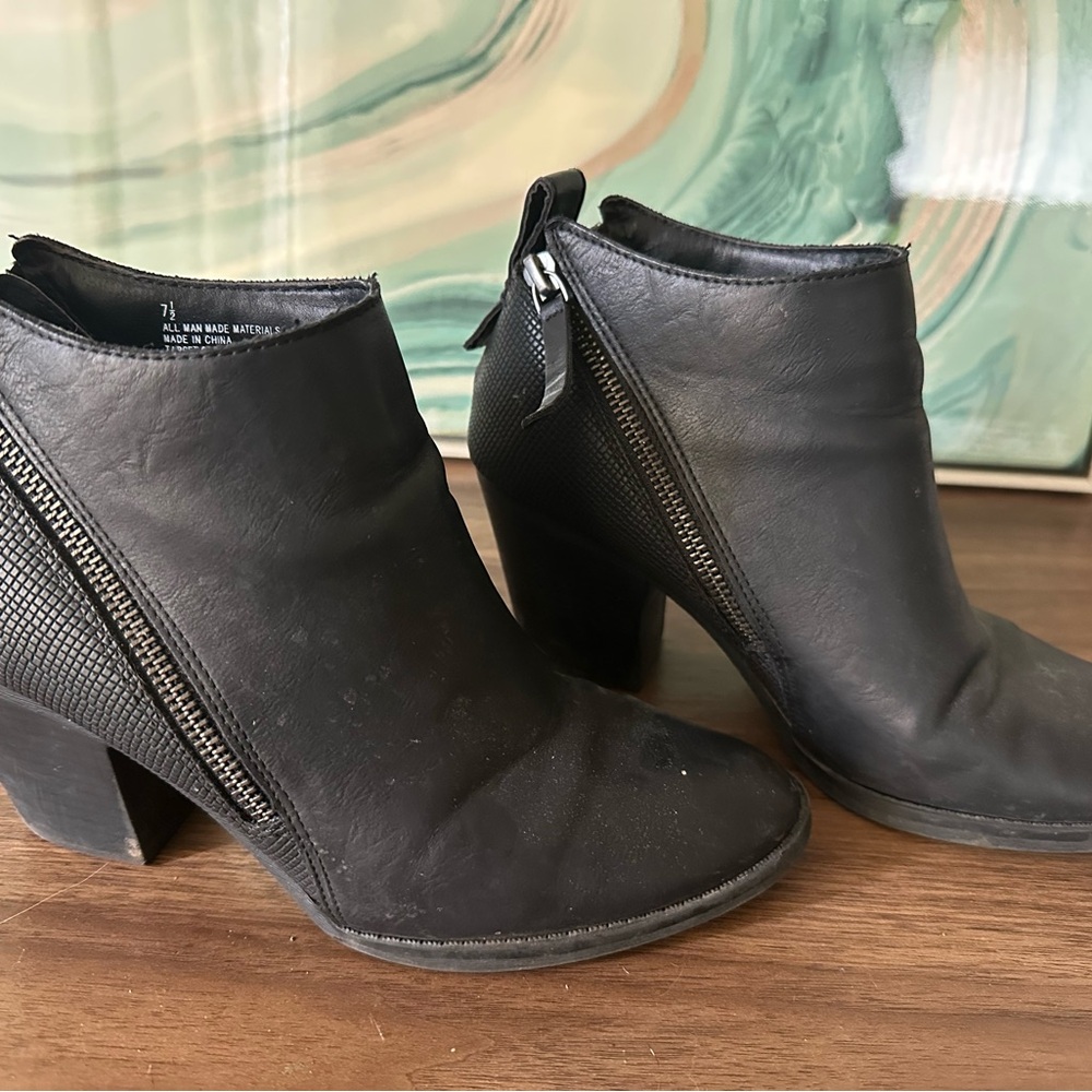 Stylish Black Ankle Boots